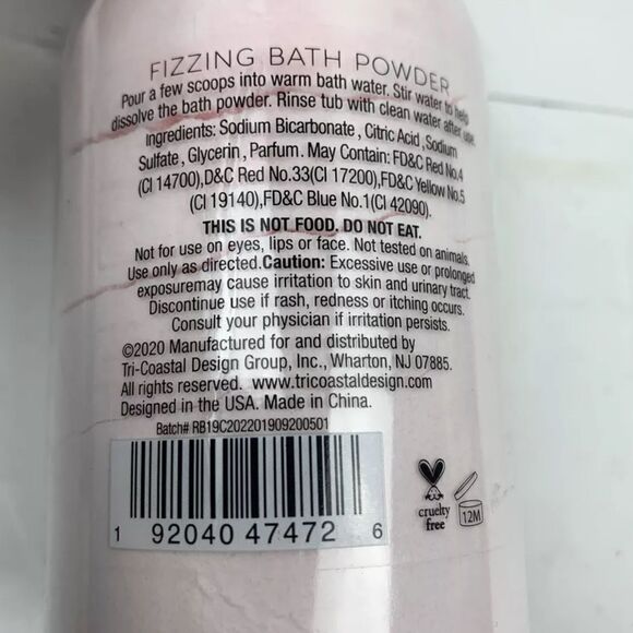 Simple Pleasures Rosewater Peony Scented Fizzing Bath Powder! - Picture 3 of 4